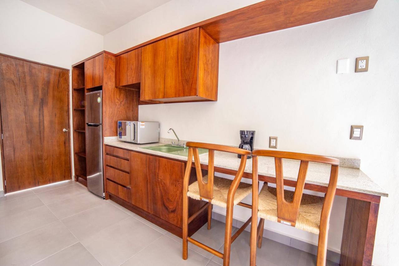 Deluxe Apartments Azure Бакалар Экстерьер фото
