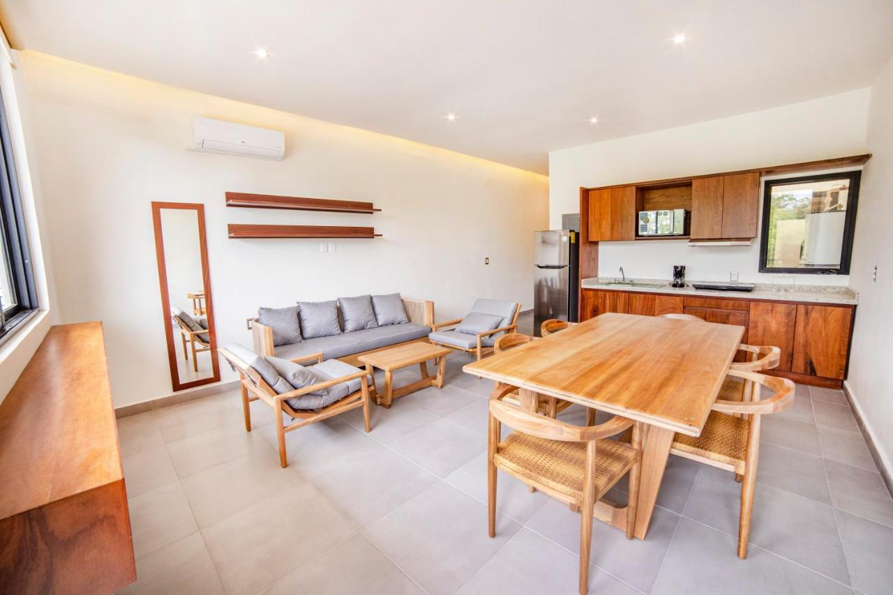 Deluxe Apartments Azure Бакалар Экстерьер фото