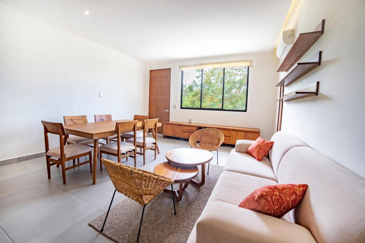 Deluxe Apartments Azure Бакалар Экстерьер фото